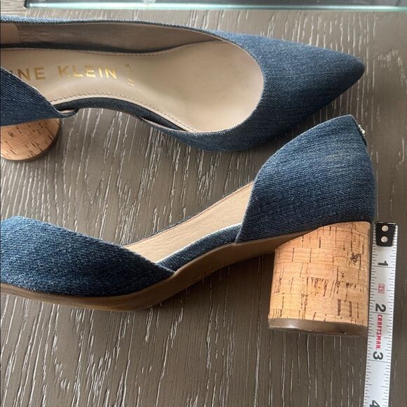 Anne Klein Necessity Denim Blue Heels with Cork Block Heel Pointed Toe Size 9.5M - Picture 7 of 12